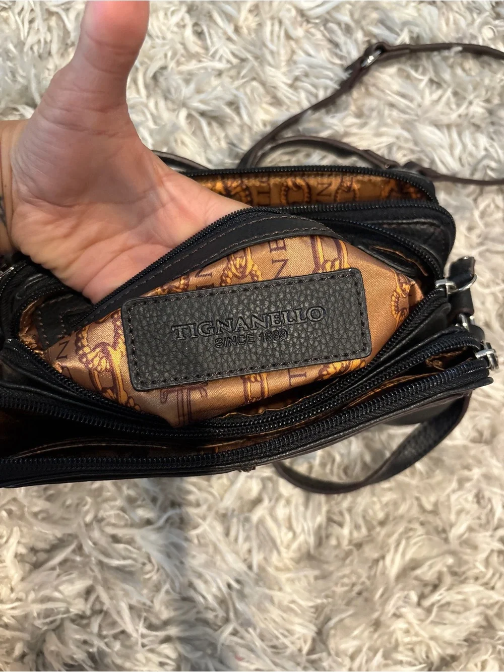 Y2K Vintage Tignanello Triple Compartment Leather Crossbody Bag NWOT